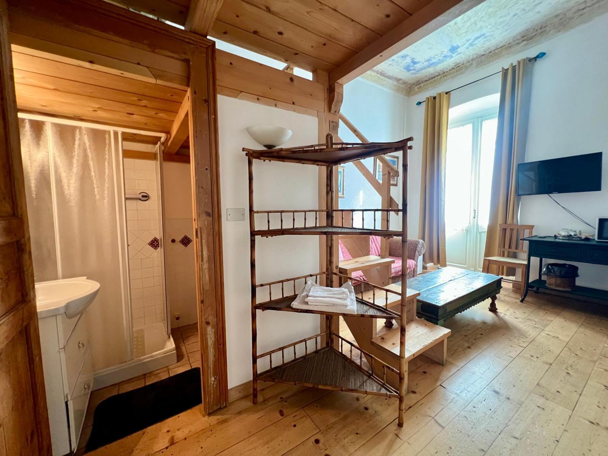 B&B Le Finestre Su Via Cavour Sassari Room photo